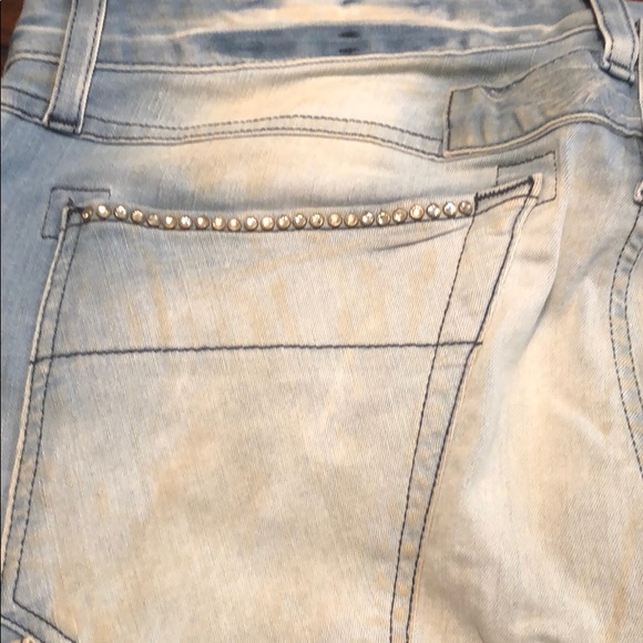 Robin Jeans - Picture 3 of 4